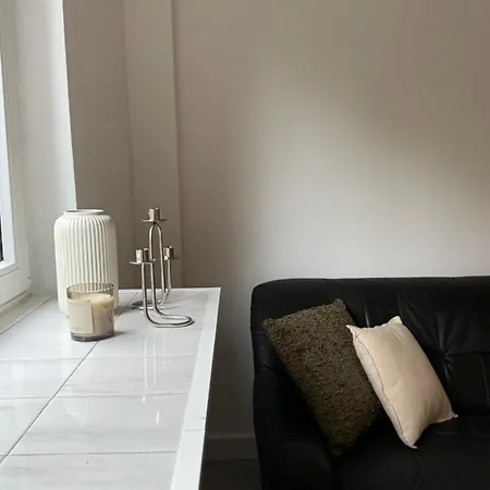 Modernes An Der Messe Appartement Düsseldorf