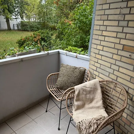 Modernes An Der Messe Appartement Düsseldorf